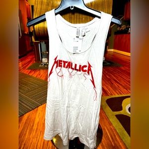 Metallica tank